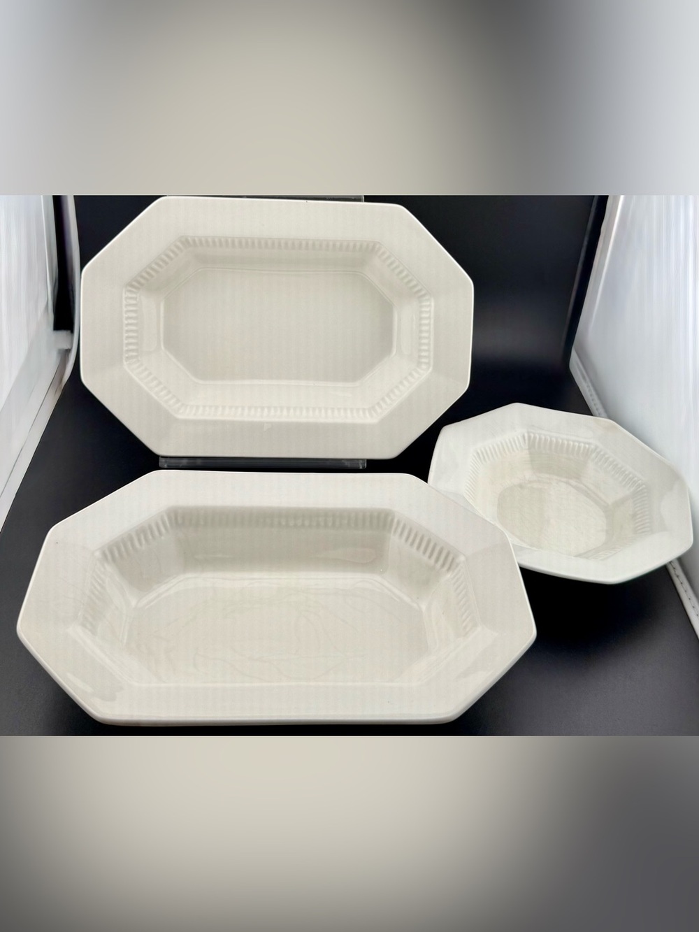 2 Independence Ironstone Rectangle Serving Bowls. Japan 9”x6” plus small bowl. - Picture 11 of 13